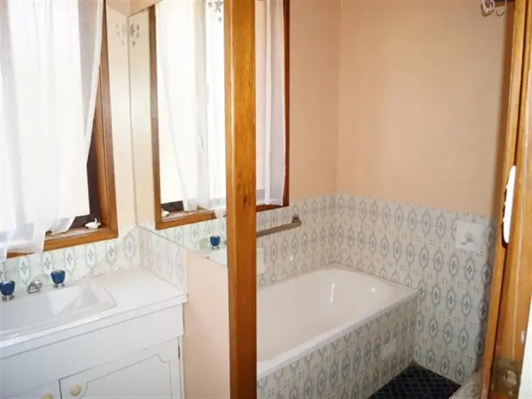 Fifth view of Homely house listing, 34 Wiare Circuit, Orange NSW 2800