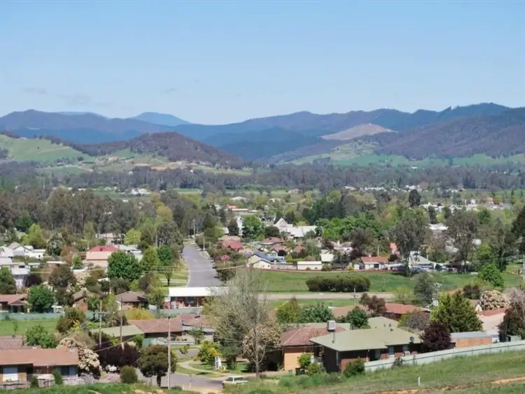 Sixth view of Homely house listing, 35 Pine Ridge Estate, Myrtleford VIC 3737