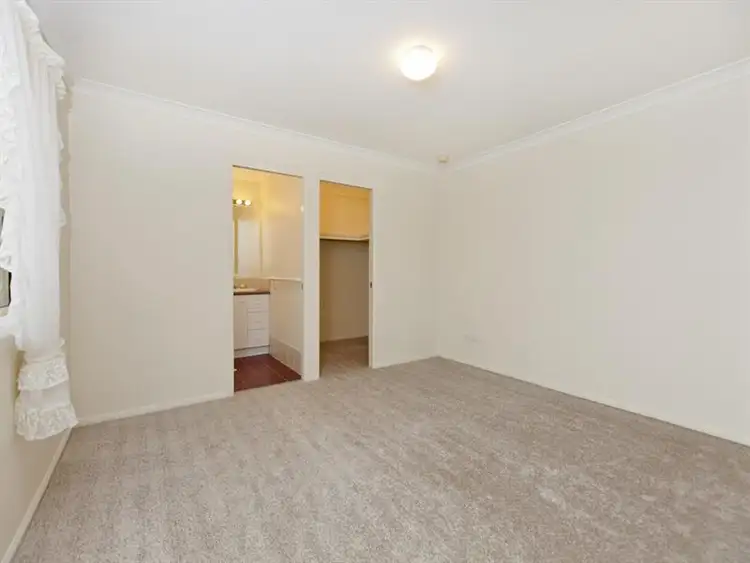 Sixth view of Homely house listing, 10 Baypark Court, Cleveland QLD 4163