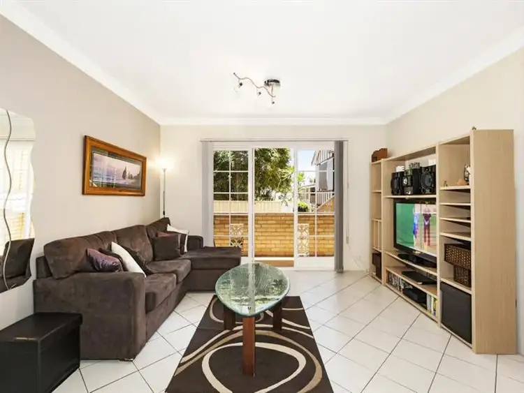 Second view of Homely unit listing, 2/10 Alexander Street, Coogee NSW 2034