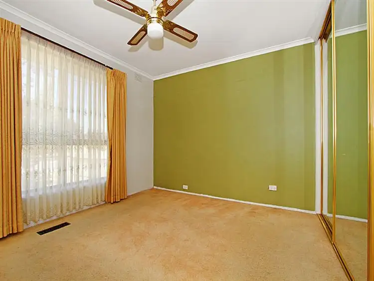 Sixth view of Homely house listing, 4 Ashdown Court, Lalor VIC 3075