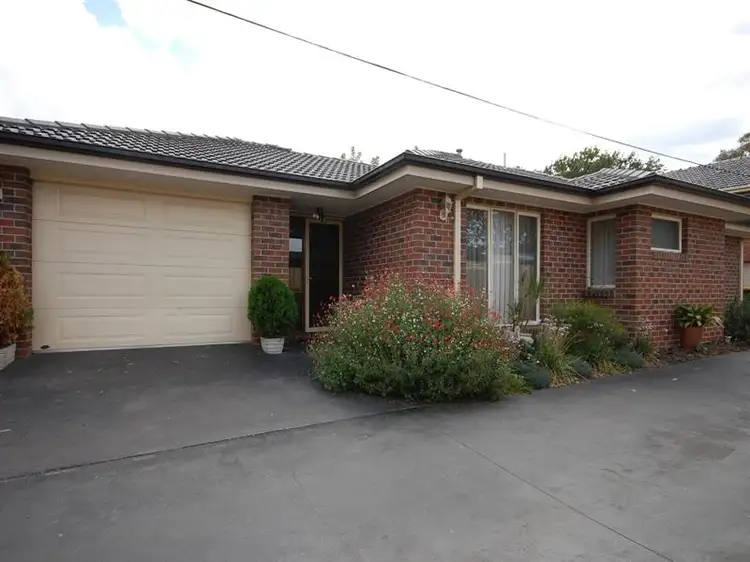 2/7 Russo Court, Kilsyth VIC 3137