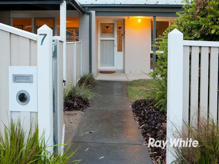 Second view of Homely house listing, 7 Rubida Drive, Langwarrin VIC 3910