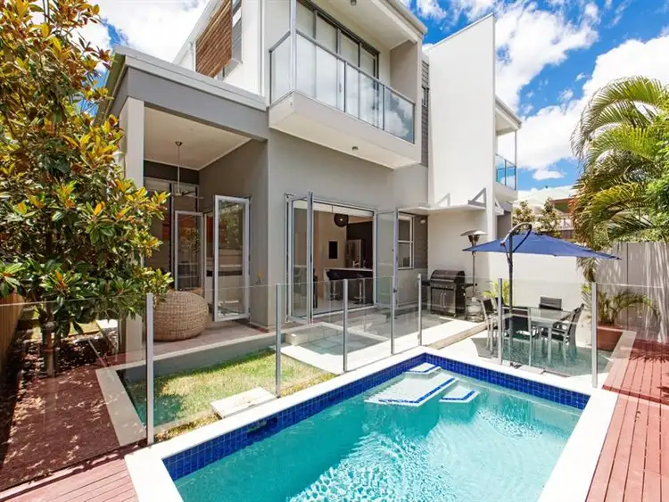 Third view of Homely villa listing, 2/30 Paragon Street, Yeronga QLD 4104