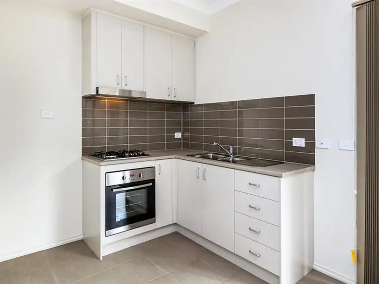 Second view of Homely house listing, Unit 5/12 Newton Crescent, Lalor VIC 3075