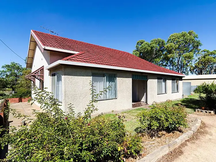 16 South Terrace, Strathalbyn SA 5255