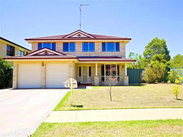 8 Windorra Avenue, Glenmore Park NSW 2745