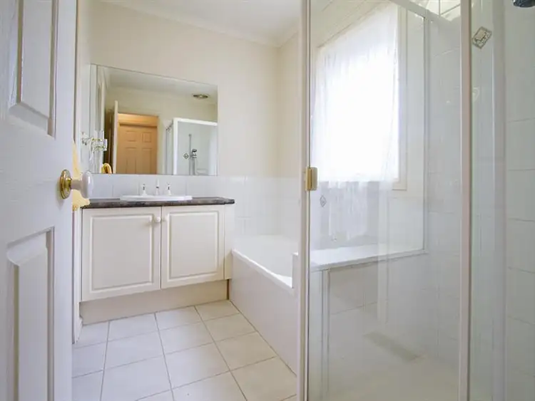 Fifth view of Homely unit listing, Unit 3/4 William Street, Greensborough VIC 3088