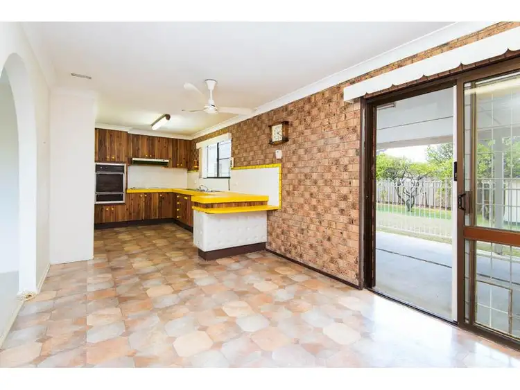 Seventh view of Homely house listing, 40 Barcelona Street, Wishart QLD 4122