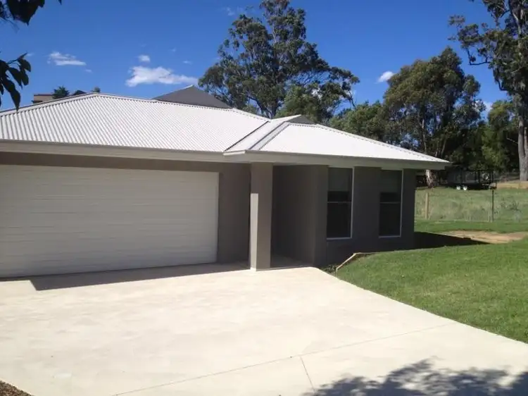 9 Fernbrook Crescent, Mittagong NSW 2575
