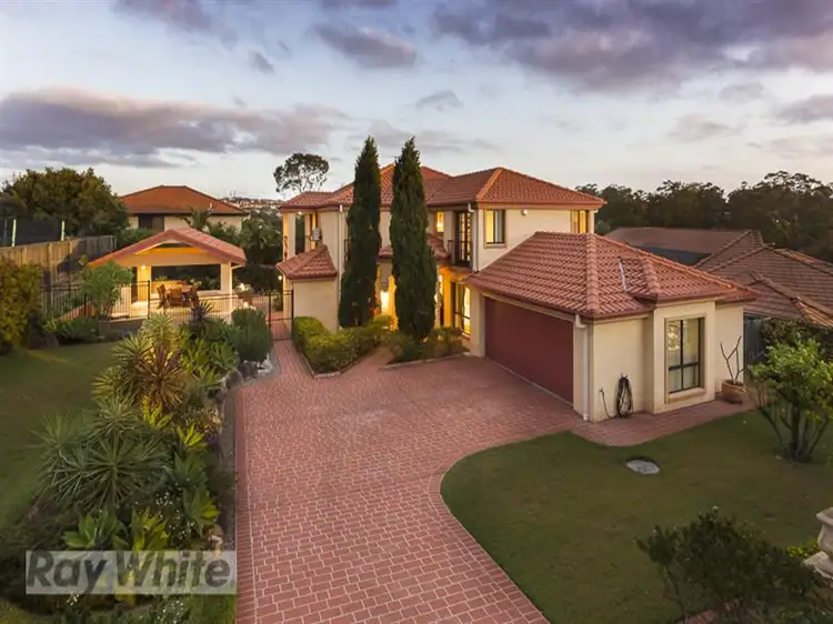 7 Bells Place, Carindale QLD 4152