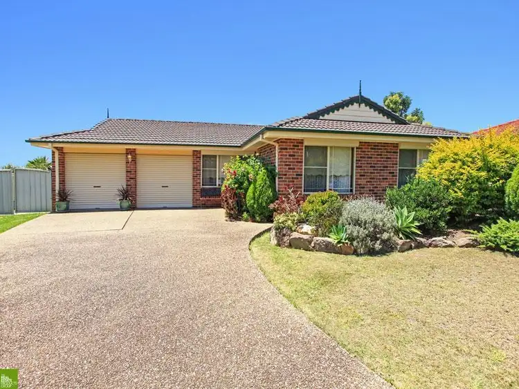 81 Hillside Drive, Albion Park NSW 2527