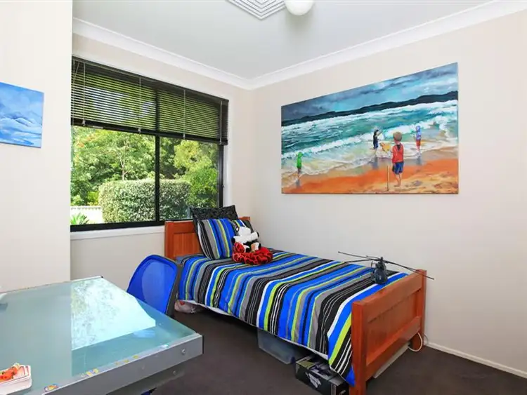 Sixth view of Homely house listing, 8 Jade Place, Meroo Meadow NSW 2540