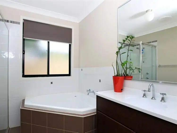 Seventh view of Homely house listing, 8 Jade Place, Meroo Meadow NSW 2540