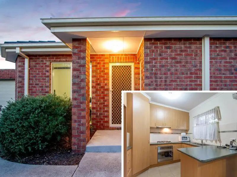 Main view of Homely unit listing, 2/56 Roberts Street, Frankston VIC 3199