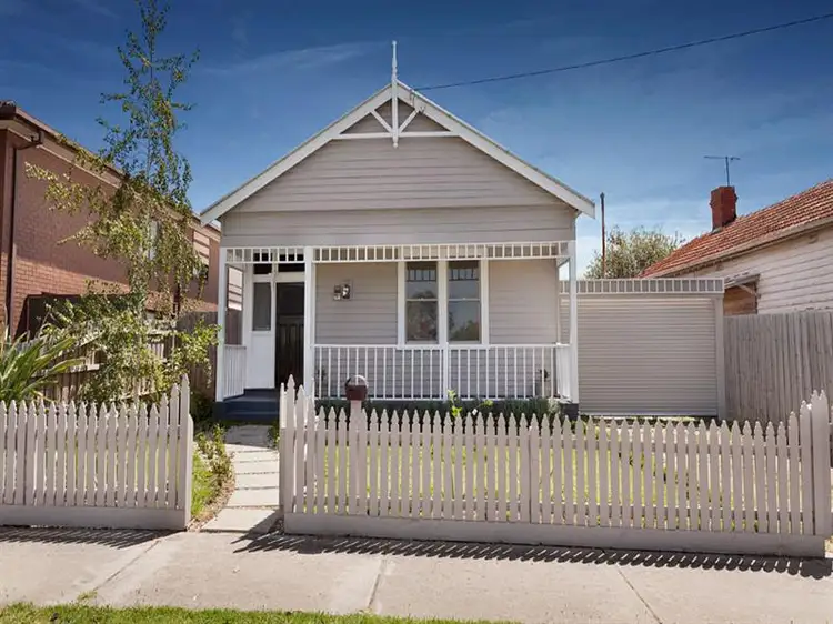 115 Rossmoyne Street, Thornbury VIC 3071