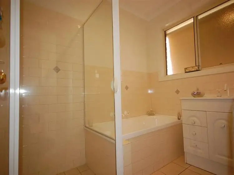 Seventh view of Homely villa listing, 30b Kooba Street, Griffith NSW 2680
