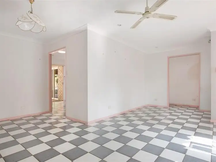 Fifth view of Homely house listing, 10 Nancy Court, Deception Bay QLD 4508