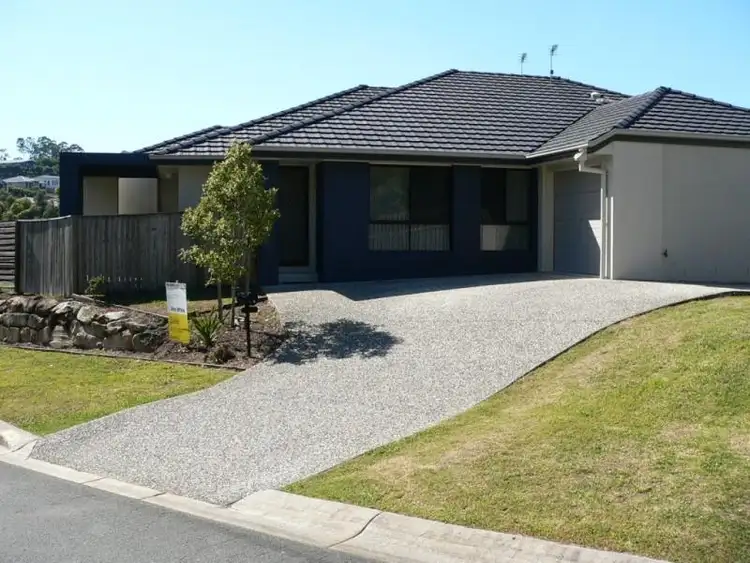 2/43 Barradeen Circuit, Pacific Pines QLD 4211