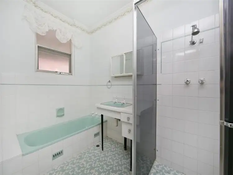 Sixth view of Homely house listing, 5 Salisbury Avenue, Valley View SA 5093