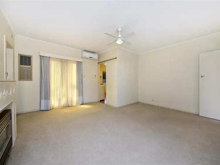 Second view of Homely house listing, 5 Salisbury Avenue, Valley View SA 5093