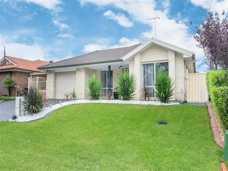 23 Ballybunnion Terrace, Glenmore Park NSW 2745