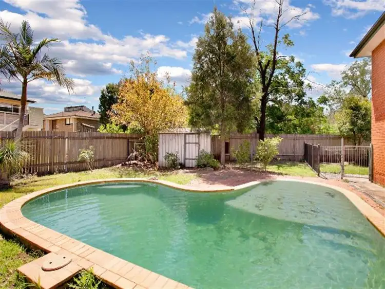 9 Roberts Place, McGraths Hill NSW 2756