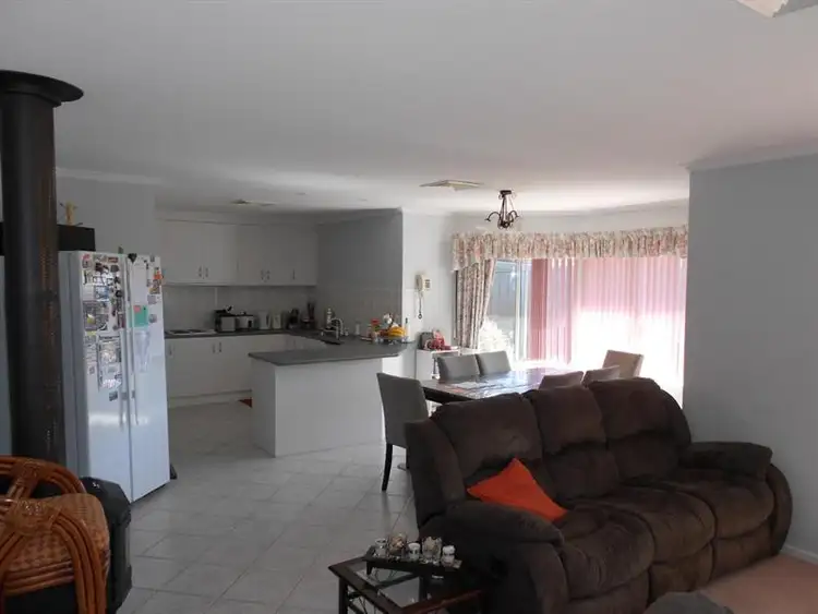 Fifth view of Homely house listing, 6 Thomas Court, Bordertown SA 5268