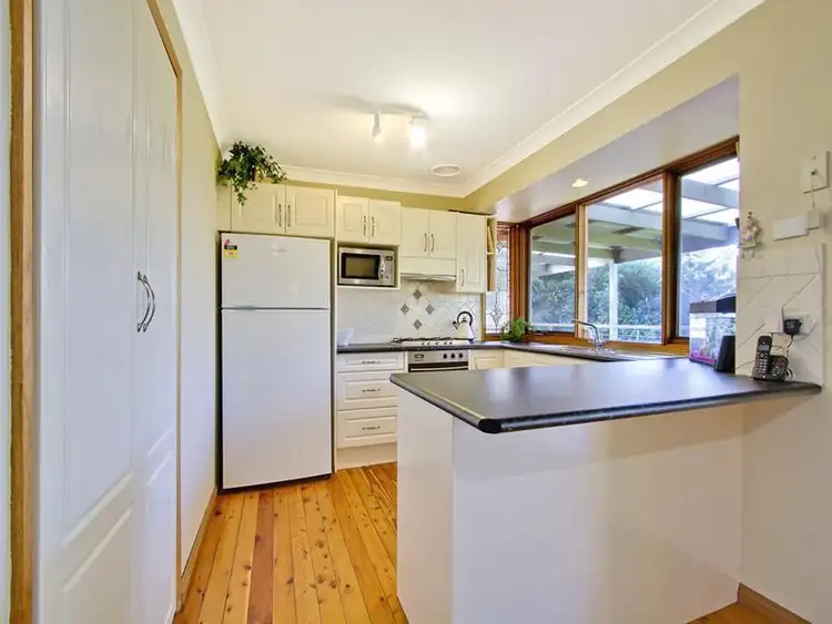 Fifth view of Homely house listing, 7 Nina Place, Kurrajong Heights NSW 2758