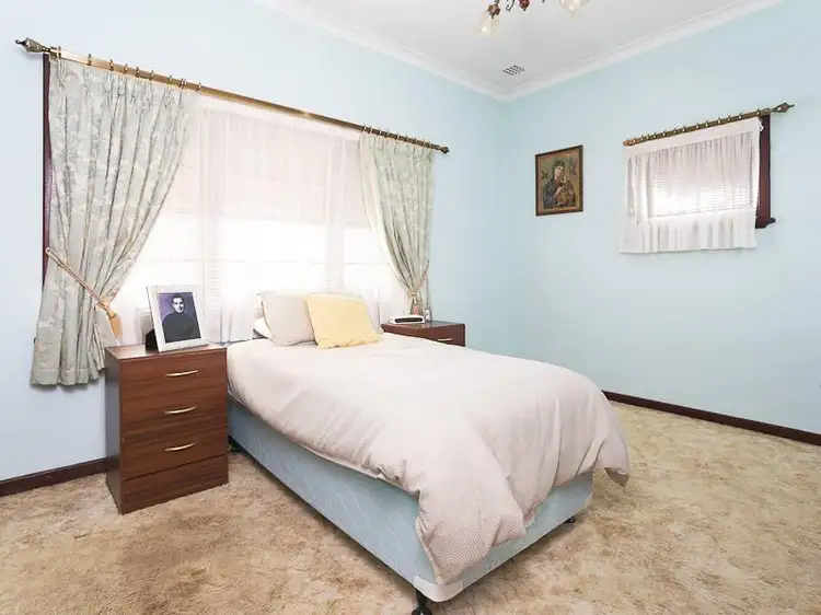 Seventh view of Homely house listing, 20 Kelsall Crescent, Manning WA 6152