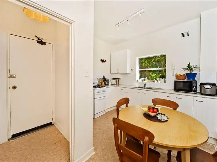 Fifth view of Homely apartment listing, 4/2 Seaview Street, Waverley NSW 2024