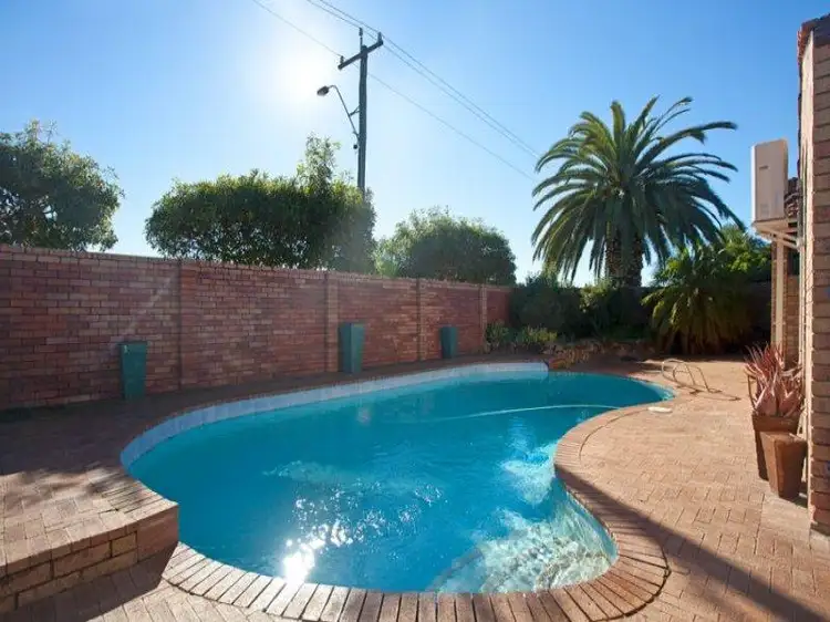 2 Keane Court, Noranda WA 6062