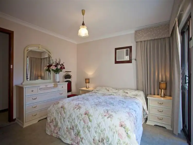 Sixth view of Homely house listing, 2 Keane Court, Noranda WA 6062