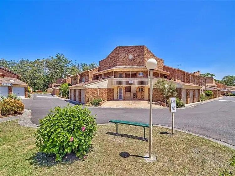 16/15 Lorraine Avenue, Berkeley Vale NSW 2261