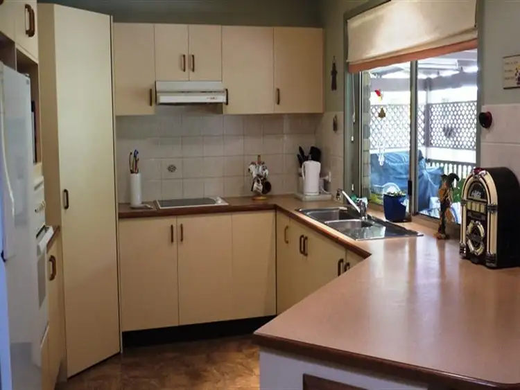 Sixth view of Homely house listing, 7 Georgina Place, Beerwah QLD 4519