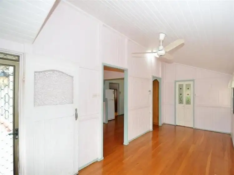 Fifth view of Homely house listing, 2 Parramatta Street, Belgian Gardens QLD 4810