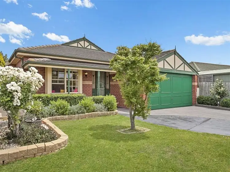 4 Hilda Mews, Aspendale Gardens VIC 3195