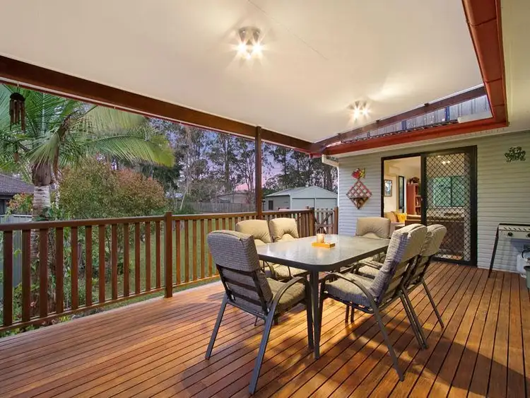 17 Coolcrest Street, Daisy Hill QLD 4127
