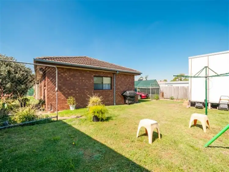 Fifth view of Homely house listing, 11 Pines Way, Craigieburn VIC 3064