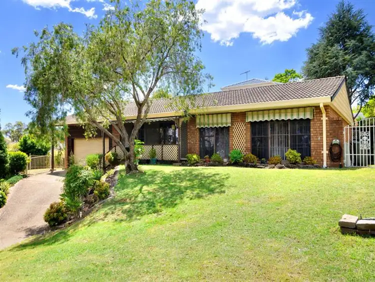 23 Miller Place