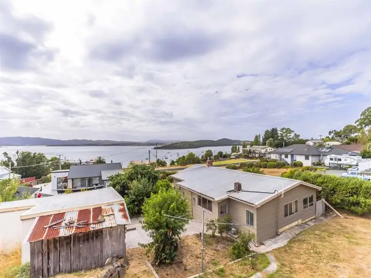 91 Robert Street, Beauty Point TAS 7270