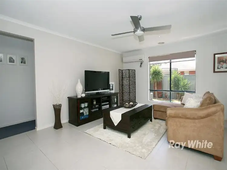 Sixth view of Homely house listing, 10 Reynard Place, Cranbourne East VIC 3977