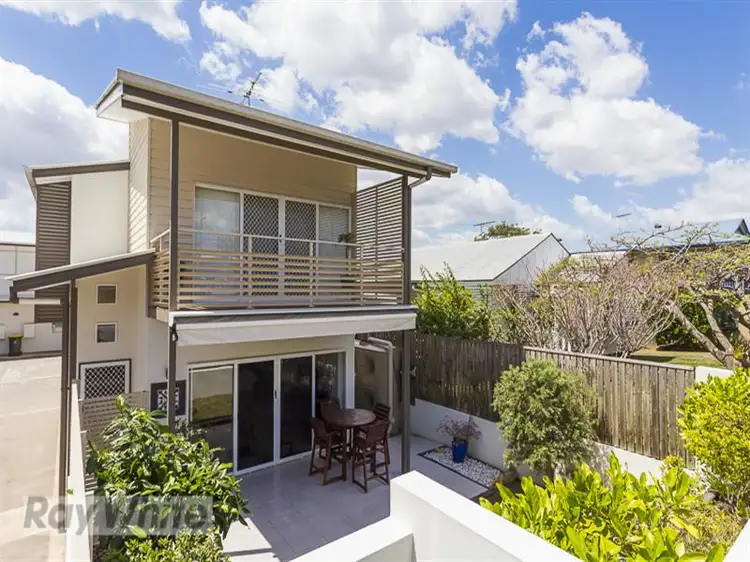2/85 Adelaide Street, Carina QLD 4152