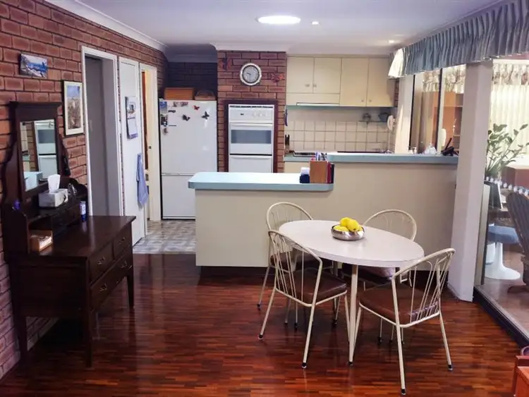 Sixth view of Homely house listing, 5 Goode Court, Australind WA 6233