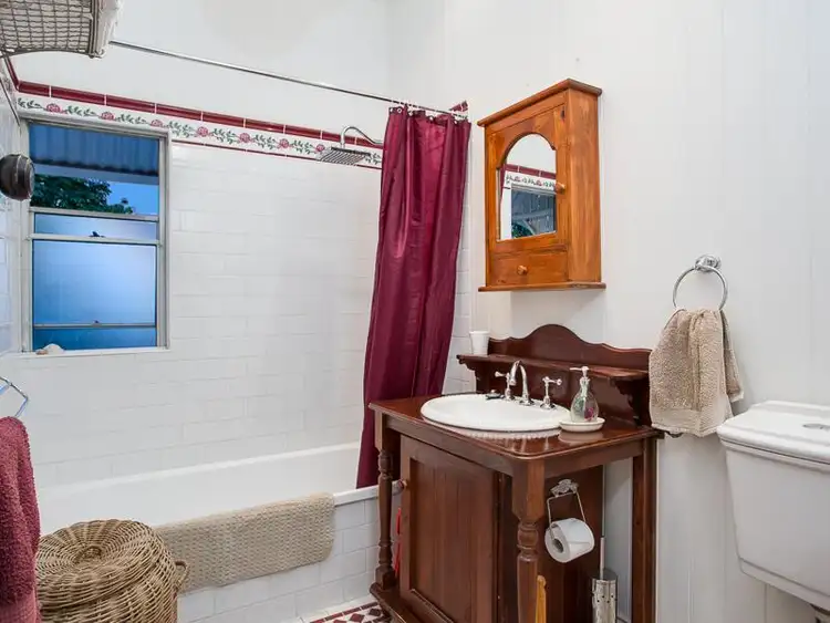 Fifth view of Homely house listing, 2 Baringa Street, Morningside QLD 4170