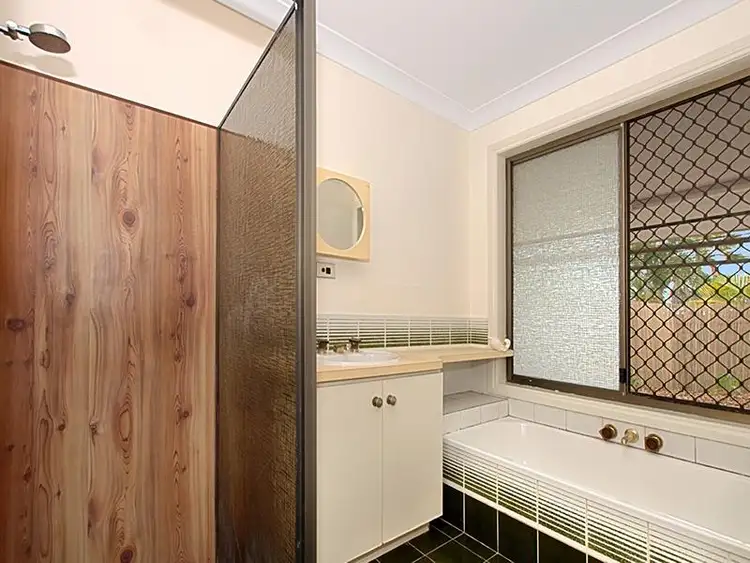 Seventh view of Homely house listing, 4 Winchester Court, Kirwan QLD 4817