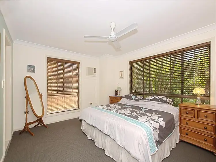 Second view of Homely house listing, 4 Winchester Court, Kirwan QLD 4817
