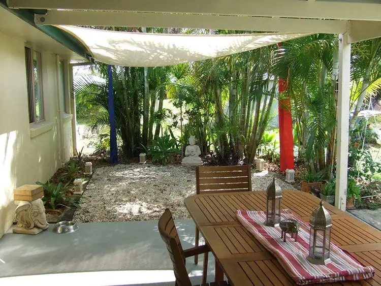 35 Parkview Road, Glass House Mountains QLD 4518