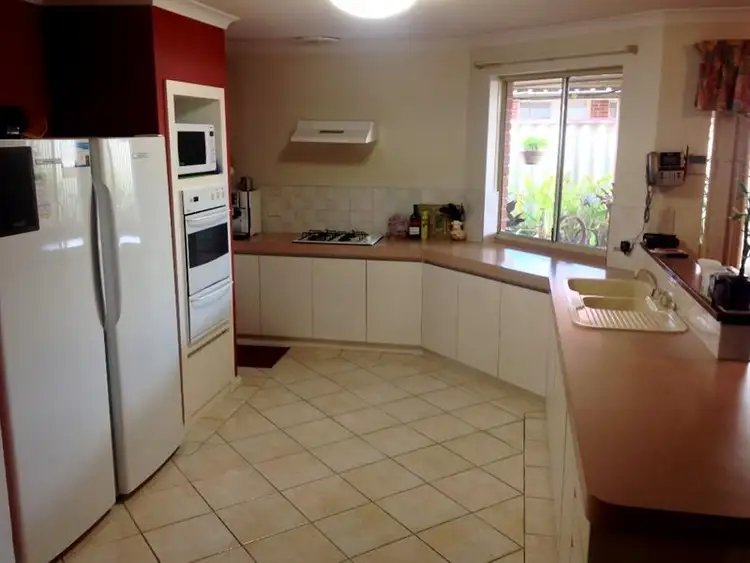 Sixth view of Homely house listing, 2 Isandra Bend, Glen Iris WA 6230