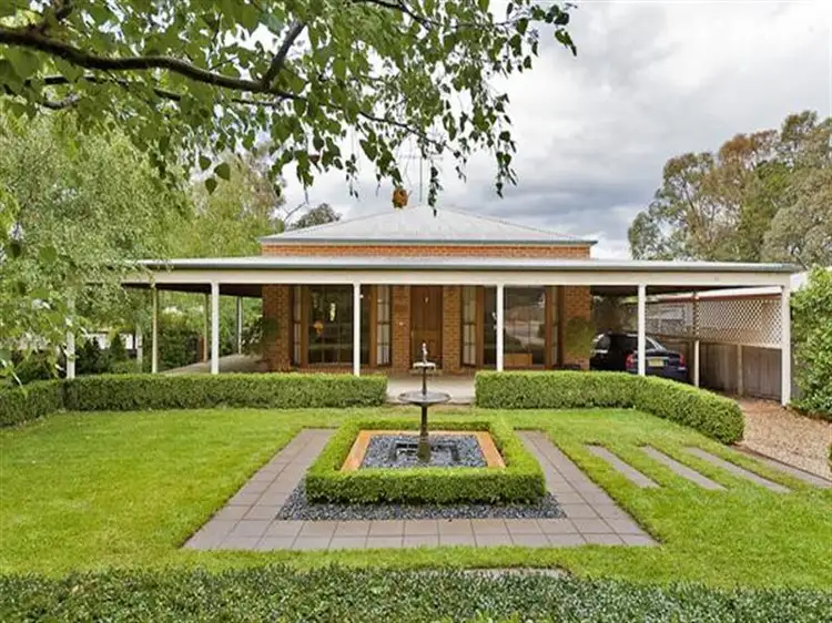 36 Duralla Street, Bungendore NSW 2621